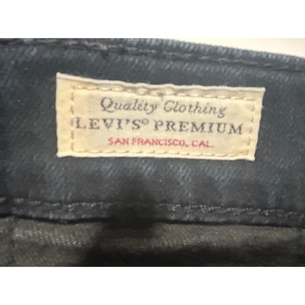 LEVI'S Men's 541 Jeans 33W x 32L Dark Blue Wash, Black Label Athletic Fit